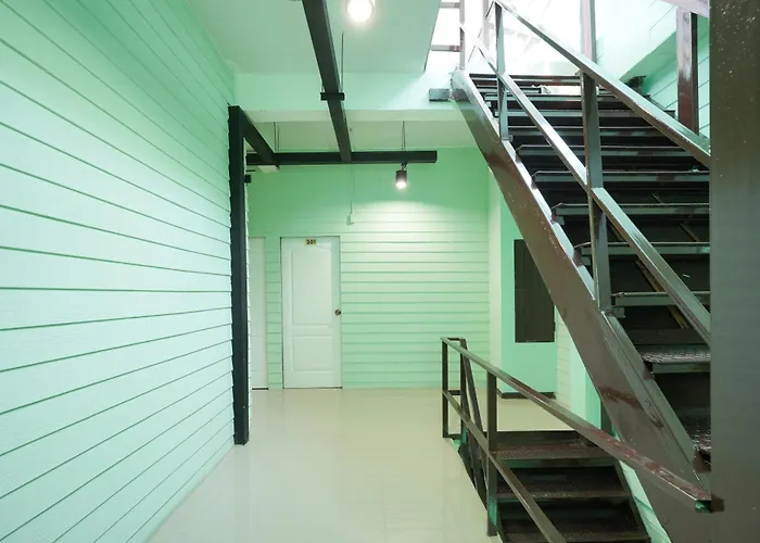 Bob House Khaosan - บ็อบ เฮ้าท์ ข้าวสาร พระนคร 2 *